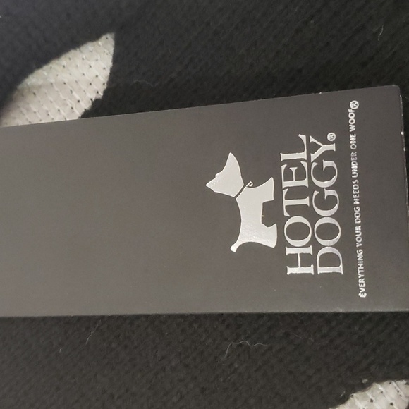 1833- Hotel Doggy Sweater Size Small NWT - Picture 3 of 9